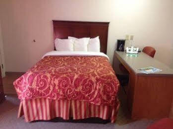Intown Suites Extended Stay Auburn Al Exteriér fotografie